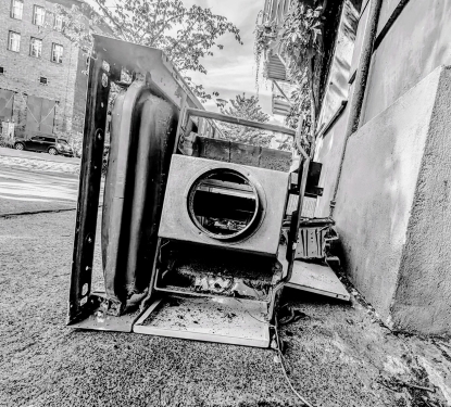 Altgerät, Sonnenburgerstraße, Prenzlauer Berg, Berlin, Juli 2024