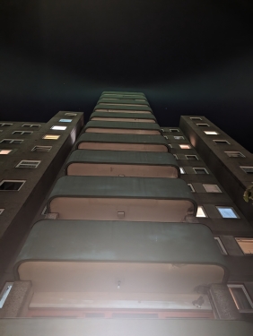 Behmstraße bei Nacht, Gesundbrunnen, Wedding, Oktober 2023