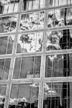 Berliner Fernsehturm, Saturn, Alexanderplatz, Mitte, Berlin, Juni 2024