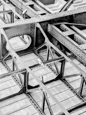 Fliegende Schuhe, Bösebrücke, Prenzlauer Berg, Berlin, Mai 2024