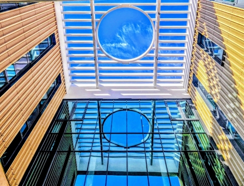 Portal zum Himmel, Fo-Guang-Shan-Tempel, Ackerstraße, Mitte, Berlin, Juli 2024
