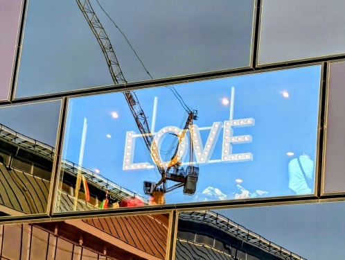 Kran, TK Max, Gontardstraße, Mitte, Berlin, Juni 2024