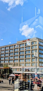 Schaufenster, Alexanderplatz, Mitte, Berlin, Juni 2024