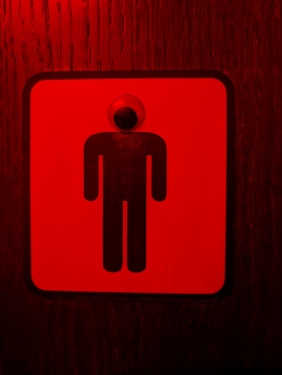 Toilettentür, Privatclub, Kreuzberg, Berlin, April 2024